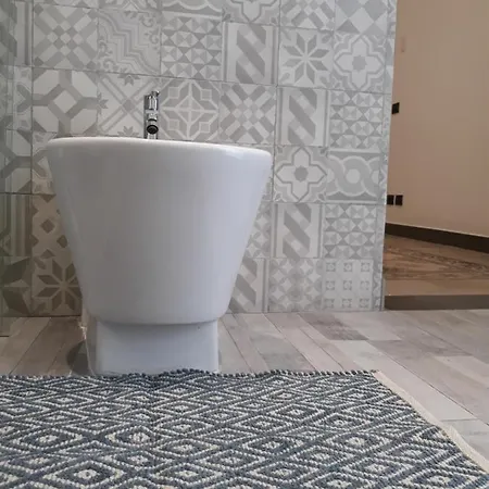 מלון דירות Via Pezza 100 3*