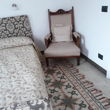 Via Pezza 100 מלון דירות 3*