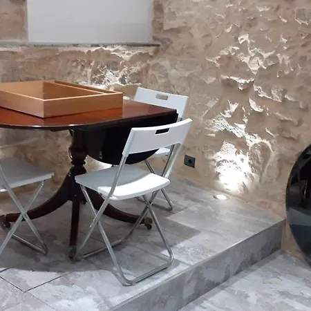 Via Pezza 100 מלון דירות 3*