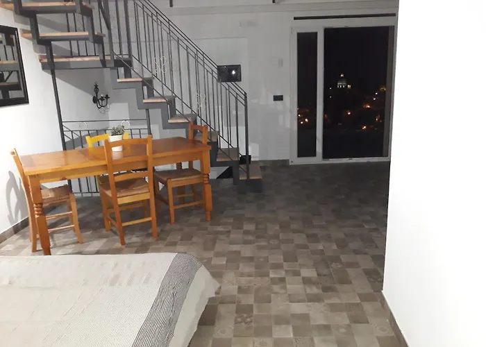 Via Pezza 100 Apartahotel 3*