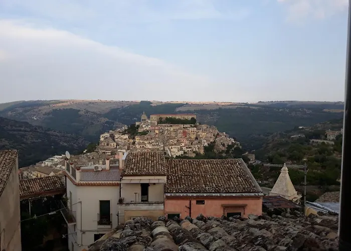 Apartahotel Via Pezza 100 3*