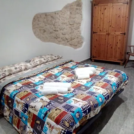 Aparthotel Via Pezza 100 3*