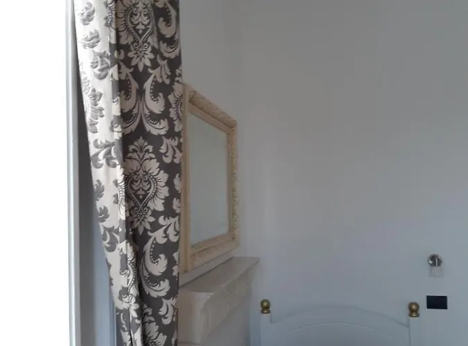 アパートホテル Via Pezza 100 ラグーザ